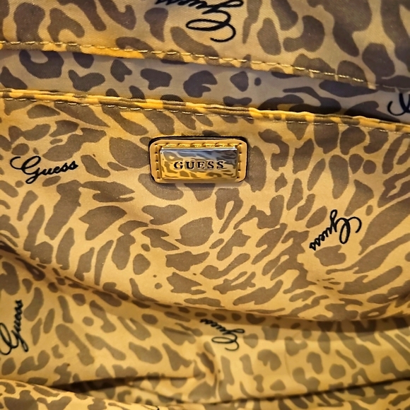 Guess Large Grey Tote Purse - Picture 5 of 10